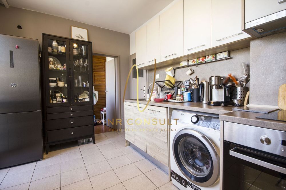 Продава се Многостаен апартамент в София, Изток - 200 кв.м за 2990 €/кв.м - Снимка #6