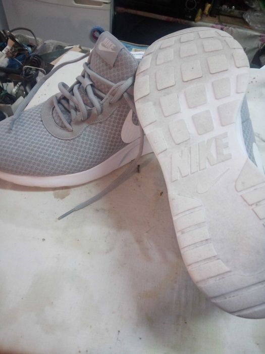 Vand încălțăminte sport cu talpă ortopedica