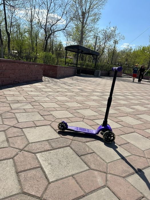 Продам самокат в отличном состоянии