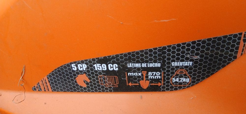 Vând   motocositoare .. Dac 777K