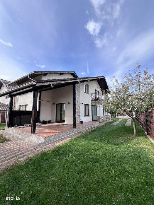 Vila eleganta de vanzare Pitesti,zona Prelungirea Craiovei