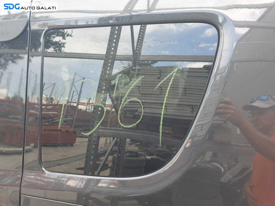Geam Sticla de pe Aripa Stanga Spate Fiat Doblo 2 2009 - 2015 [Q4809]