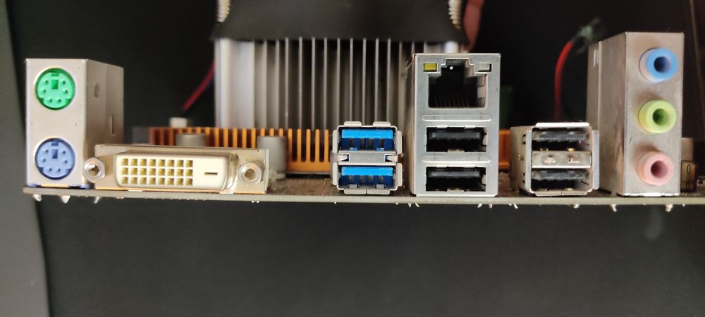 Материнская плата ASRock H110M-DGS