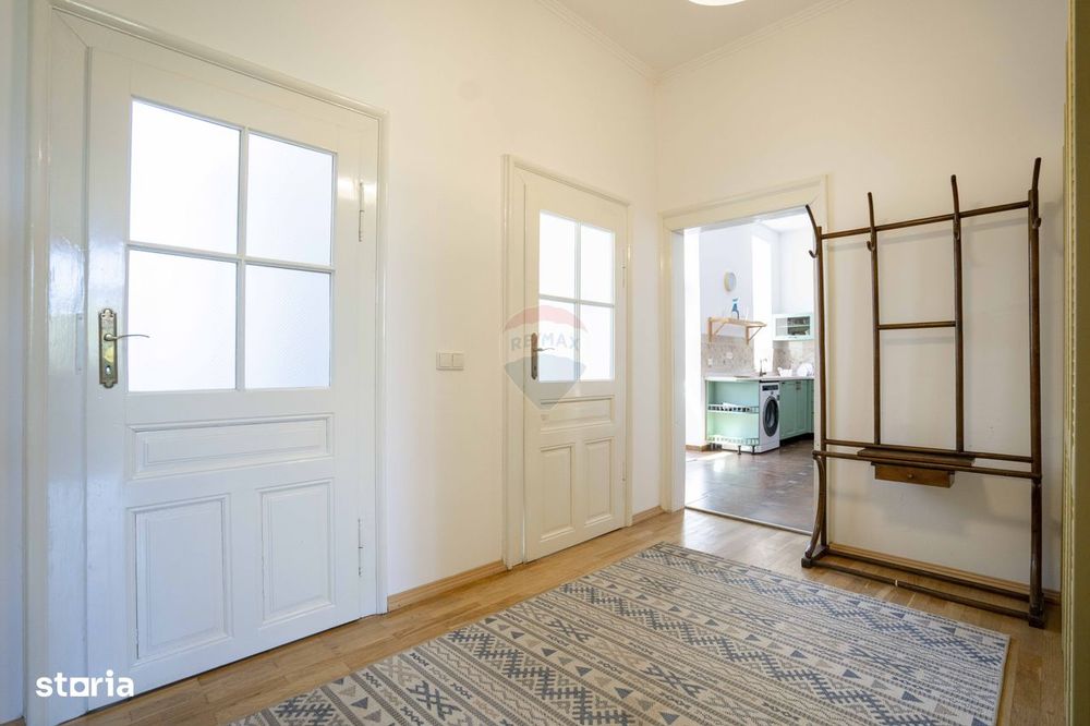 De vânzare apartament cu 2 camere Ultracentral, Piața Gojdu