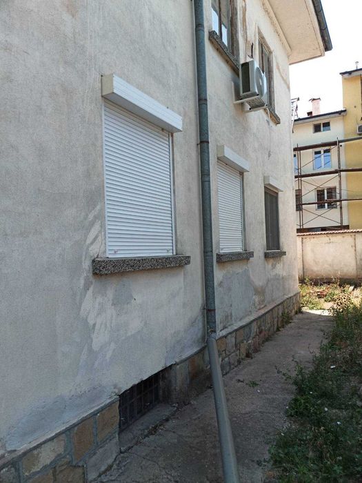 Продава се Тристаен апартамент в Мездра - 100 кв.м за 1000 €/кв.м - Снимка #11