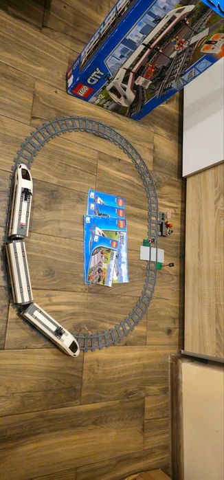 LEGO CITY   60051 , 60197 ,60204