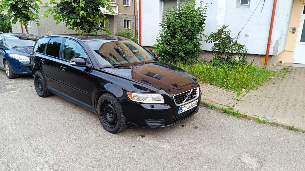 volvo v50 2.0D 136 cp 6 trepte