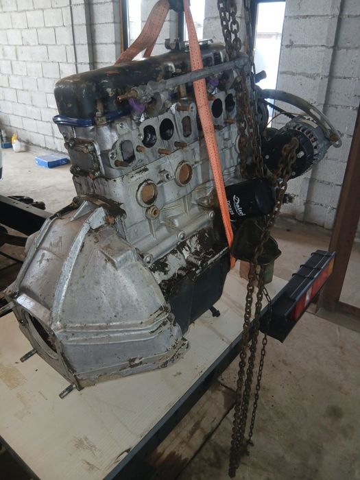 Двигатель сотка инжектор