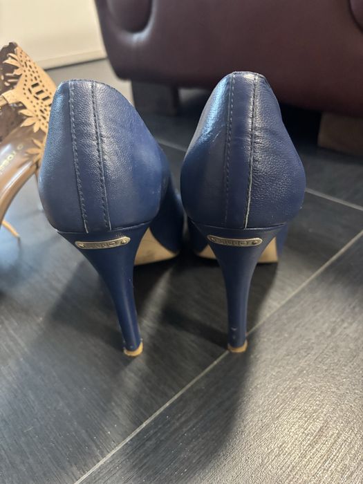 Дамски средно високи токчета