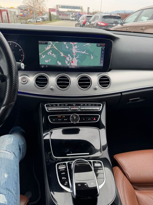 Vand Urgent Mercedes Benz E350E! Benzina+ Plug  In Hybrid! 17.500 euro