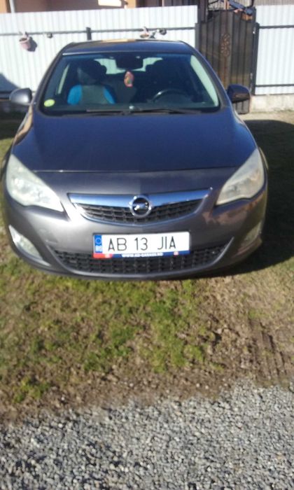Vand OPEL ASTRA J  1700 diesel