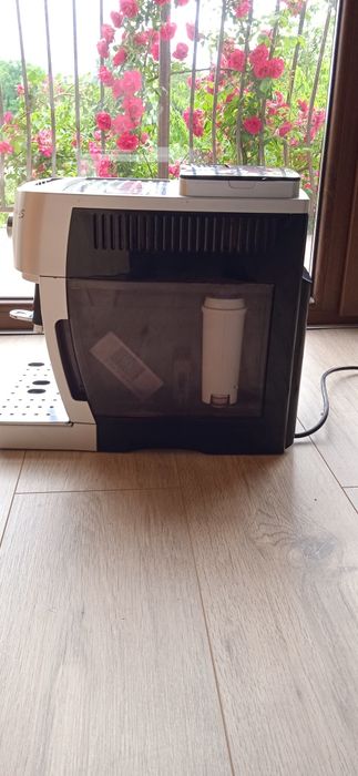 Кафе машина De Longi Magnific