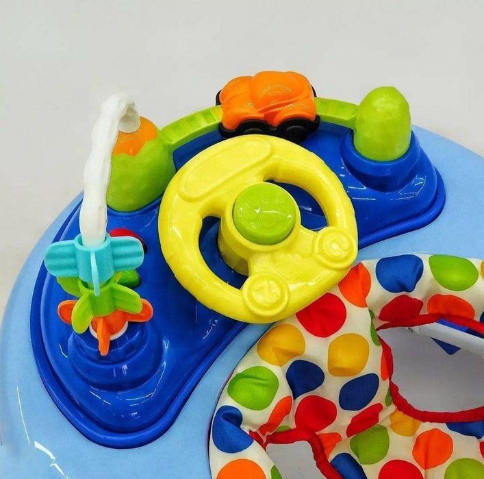 Прочный детский ходунок