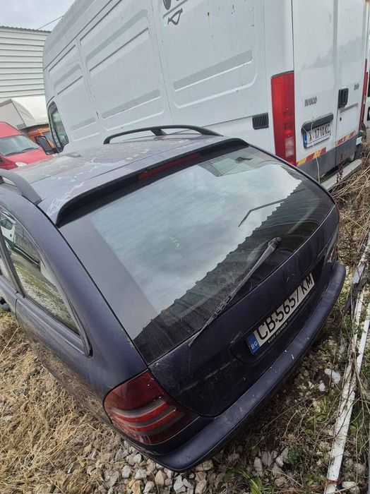 Автомобил Mercedes-Benz  C200 CDi  2002г. 116к.с.За Части!