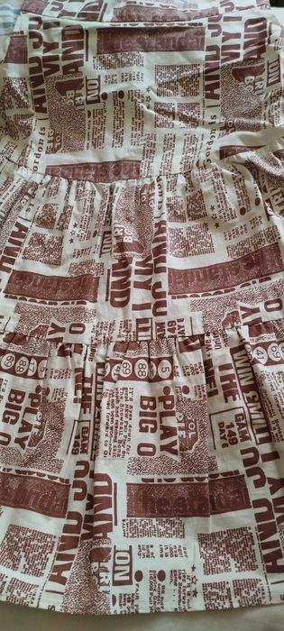 Памучна пола на волани