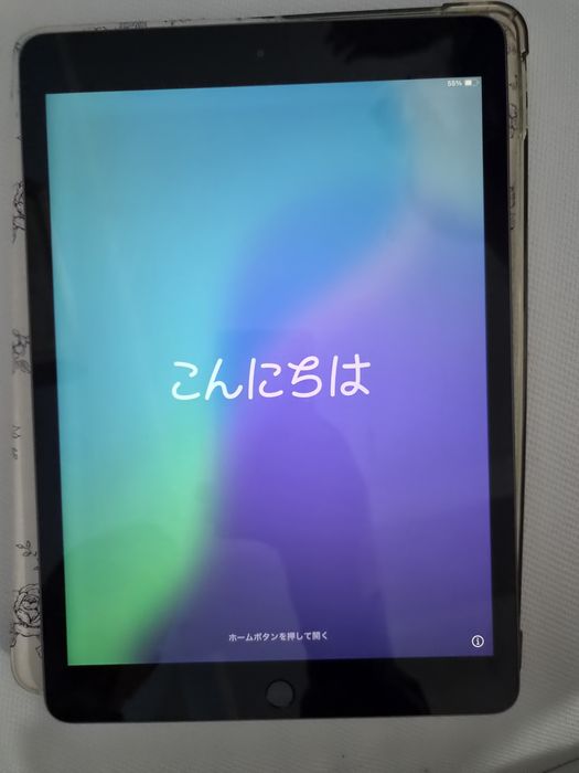 Vând Apple iPad 7 (2019), 10.2 inch, varianta Wi-Fi (Model A2197).