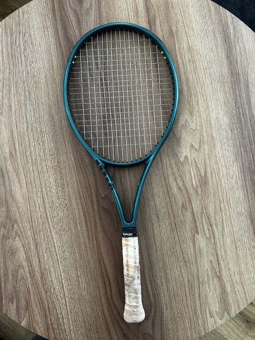 Тенис ракета Wilson Blade 100UL V9 — отлично състояние