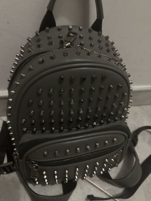 Раница -ART 60€ Естествена кожа