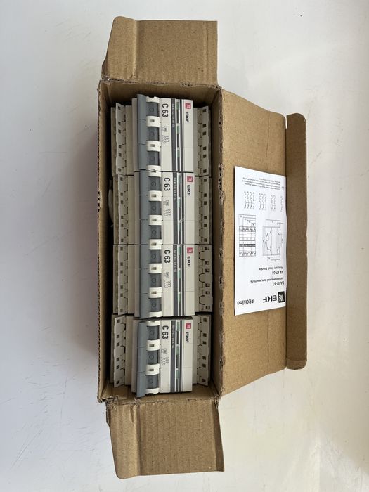 Выключатель автоматический 3-х полюс 63А EKF