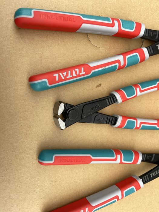 TOTAL - set 3 clesti fierar ,pentru taiat sau legat sarma