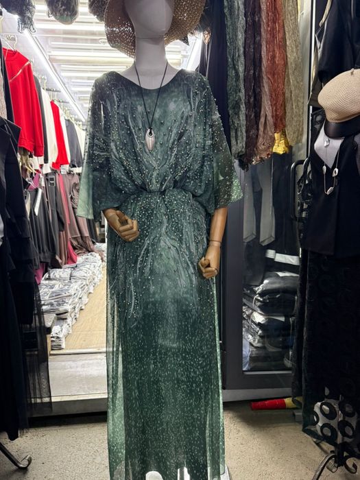 Вечернее платье