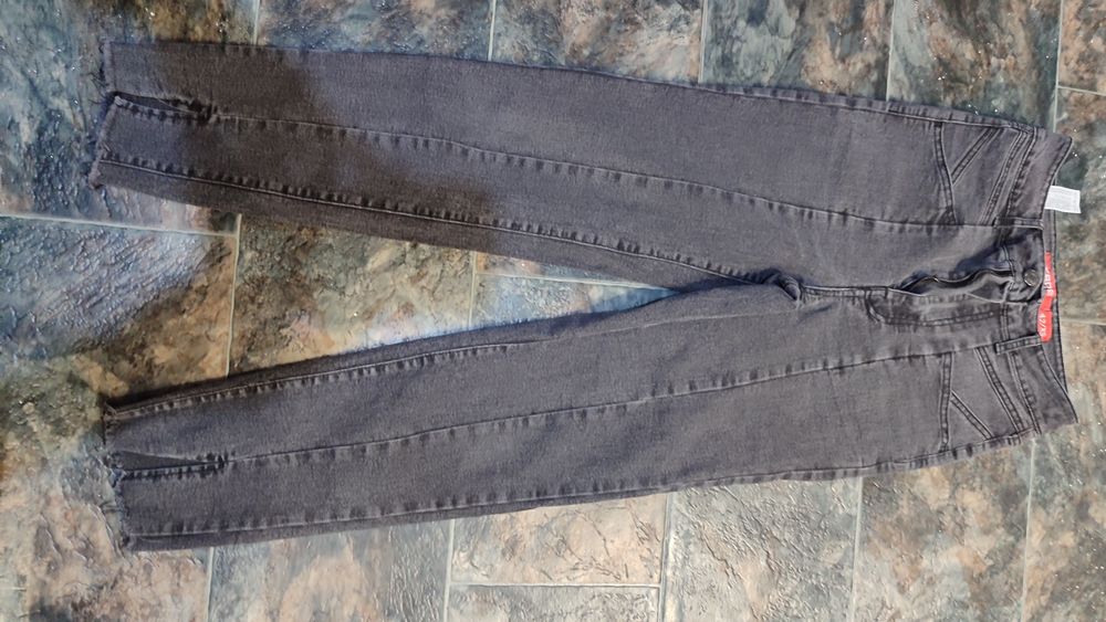 Продам детс на девоч по 500