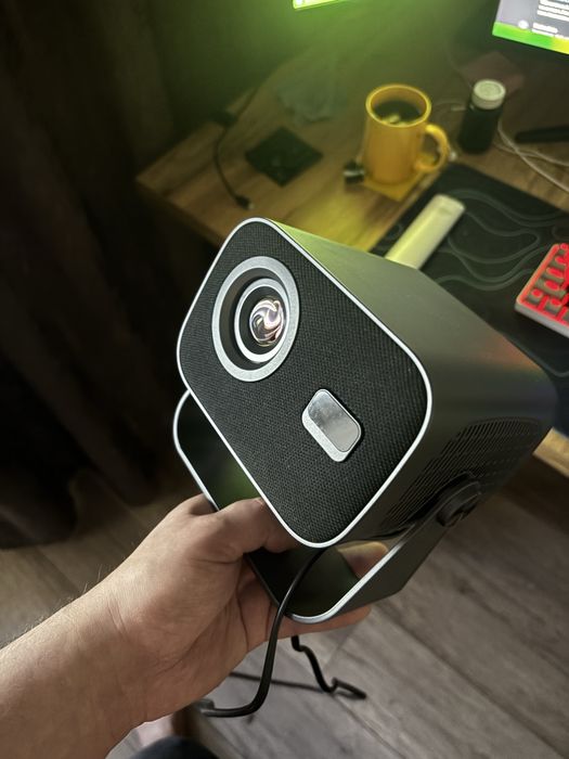 Проектор Android TV
