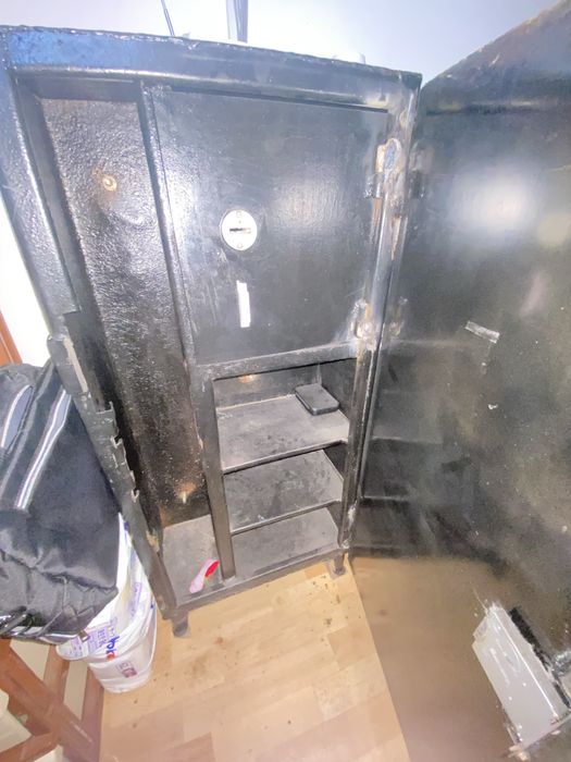 Продам сейф для оружия