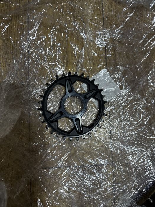 Венец Shimano и Шина SunRingle