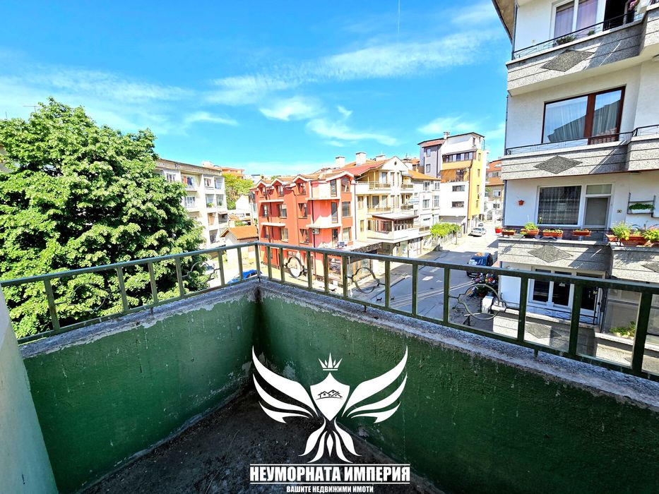 Дава се под наем Тристаен апартамент в Асеновград - 80 кв.м за 311 € - Снимка #14