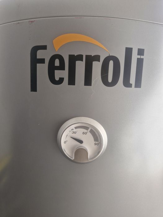 Vând boiler Ferroli 173 l