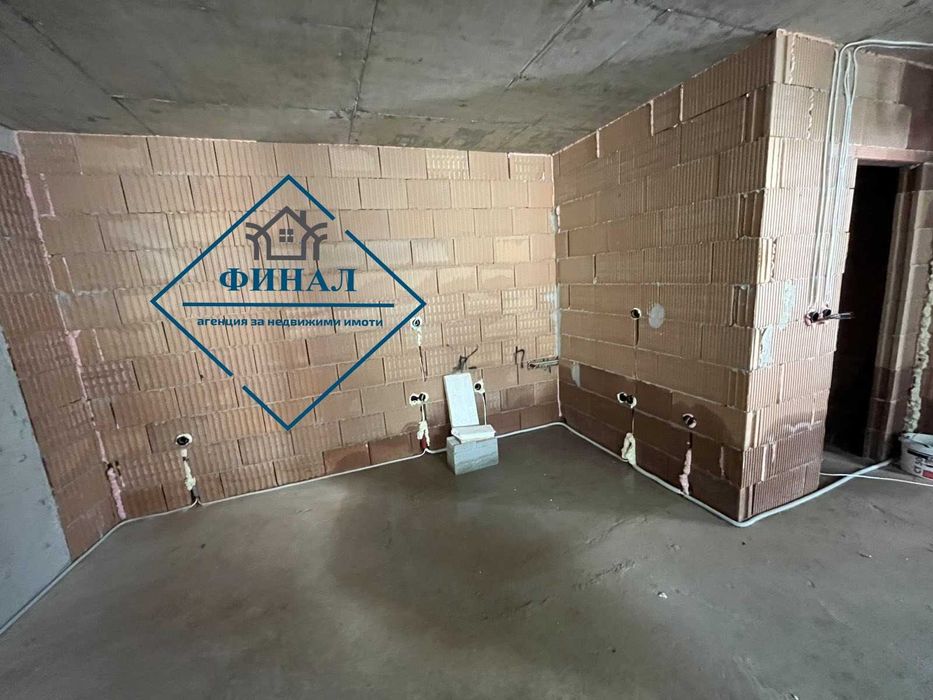 Продава се Офис в Шумен, Център - 62 кв.м за 756 €/кв.м - Снимка #1