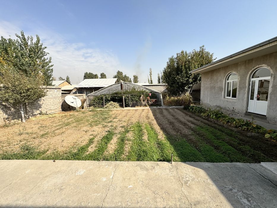 Продается дом 12 соток. 6 комнат. Кибрай. Бурота