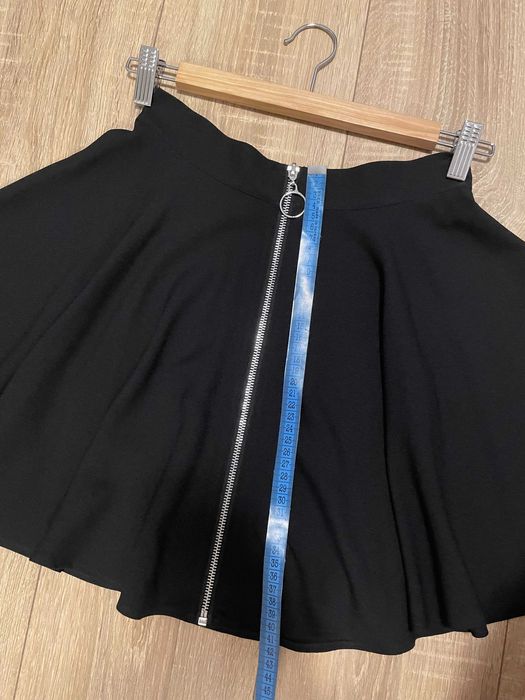 Fusta scurta neagra cu fermoar Jeremy Scott XS