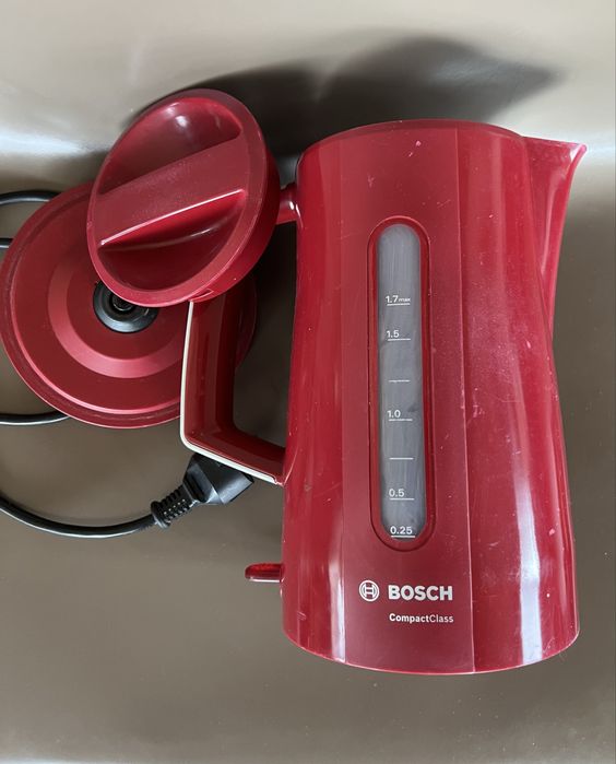 Термокана 1,7 литра Bosh CompactClass, електрическа кана