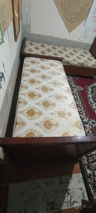 Krovat 1 tasi 700.000