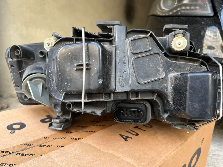 Ляв фар Ауди А6 1.9TDI