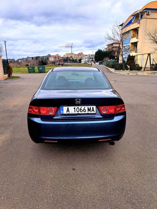 Хонда Акорд  автоматик  бензин