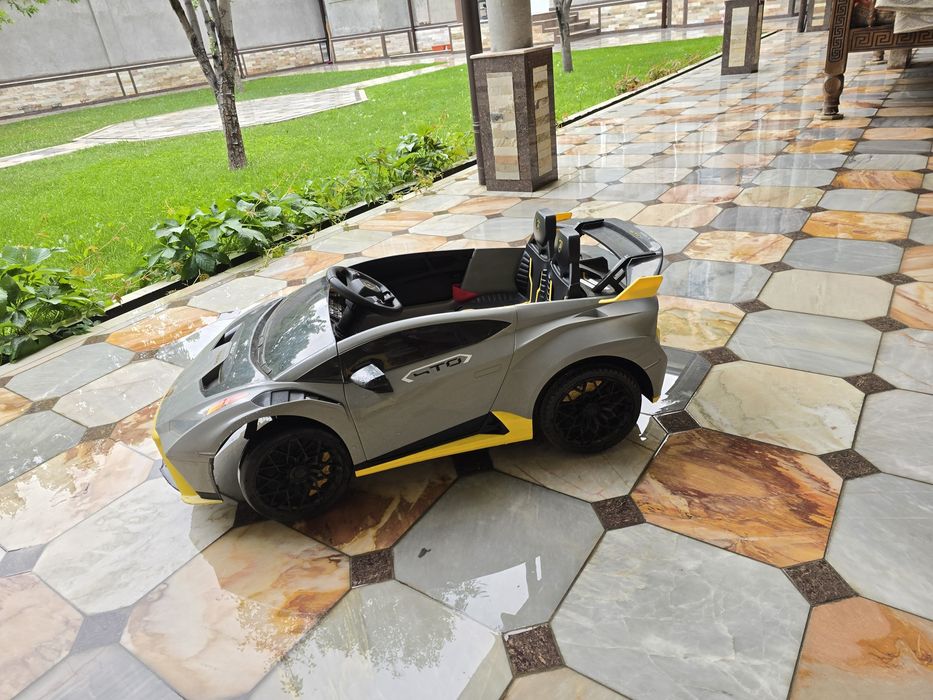 Детская машина Lamborghini