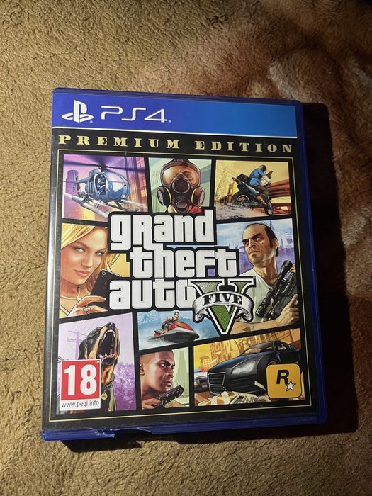 Продаю Playstation 4 slim 500gb