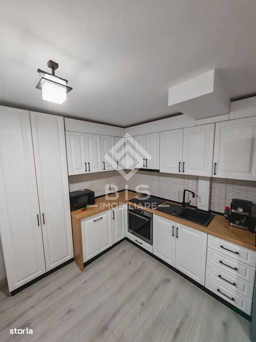 Apartament 3 Camere C.R. Vivu/Parcare/Anaf