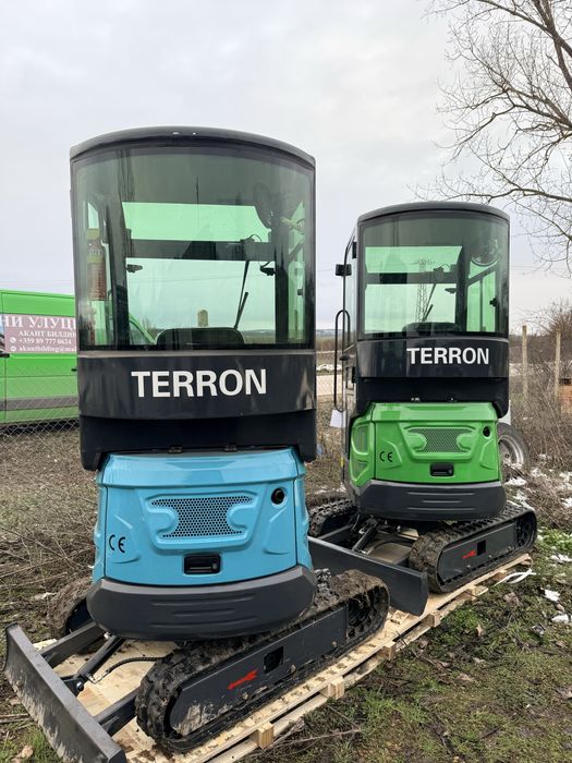 Професионален Мини Багер 2 Тона 25кс водно охлаждане