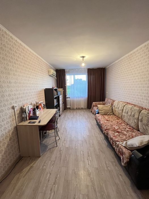 Однокомнатная в центре.