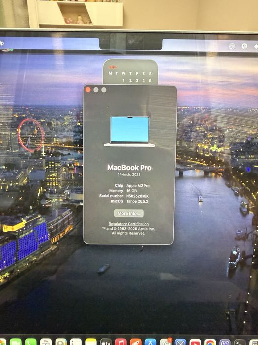 MacBook Pro M2 Pro 14’ Space Gray 16GB /512GB като НОВ