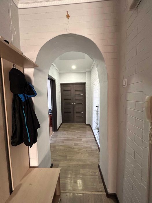 Жалға 4 бөлмелі пәтер беріледі.