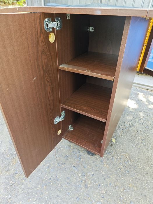 Стол книжка с тумбочкой