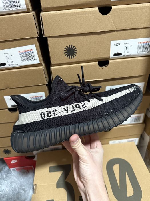 Yeezy Boost 350 Oreo