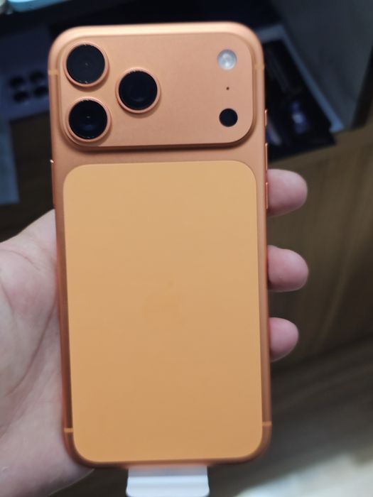 Iphone 17 pro max: 1 300 у.е. - Mobil telefonlar Toshkent на Olx