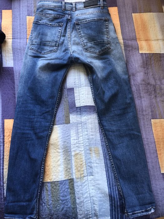 Мъжки дънки