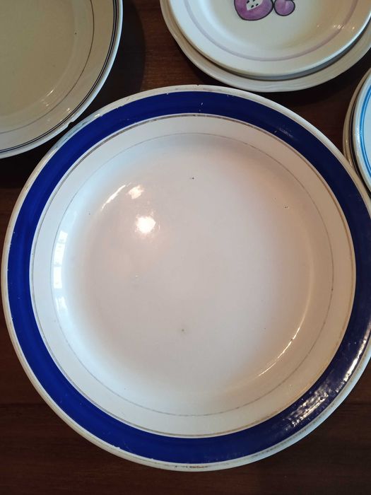 Столовая посуда б/у